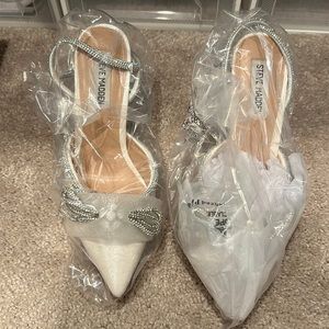 *worn once* Steve Madden Viable Off-White Women’s Shoe